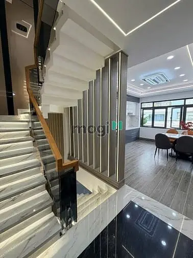 Siêu Phẩm Nhà Mới Xây 100% Full Nội Thất- Hẻm 8M Gò Xoài- Đúc 5 Tầng