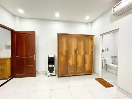 Cho Thuê Phòng Trọ Máy Lạnh Đầy Đủ Nội Thất Chỉ 3Tr700 Ngay Ngã Tư 4 Xã - Aeon Mall
