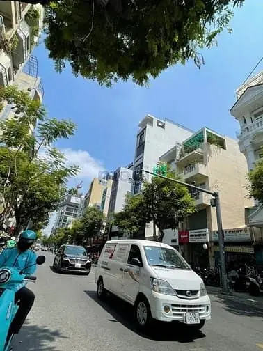 Giá Rẻ 4X - Cho Thuê Nhà Mặt Tiền Calmette, Q1 - Dt 4X20M, Trệt Lầu