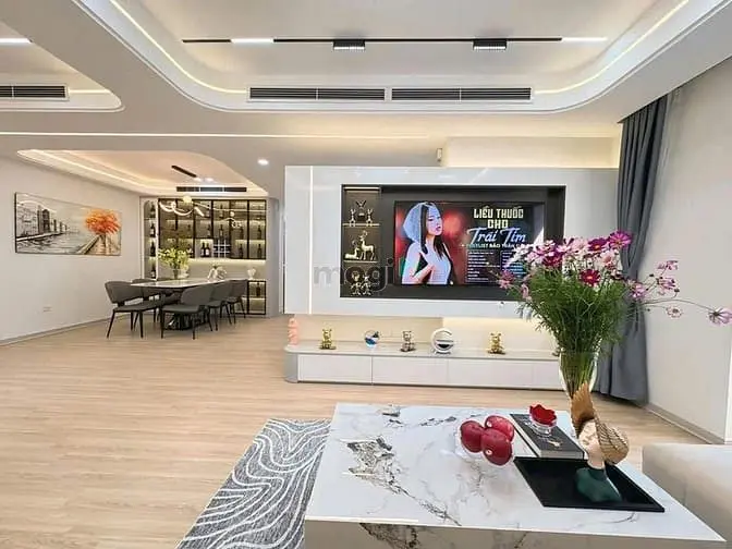 Căn Hộ Mới 50M2/2Pn View Hồ Bơi ,2 Tỷ Full Nt.nguyễn Thượng Hiền