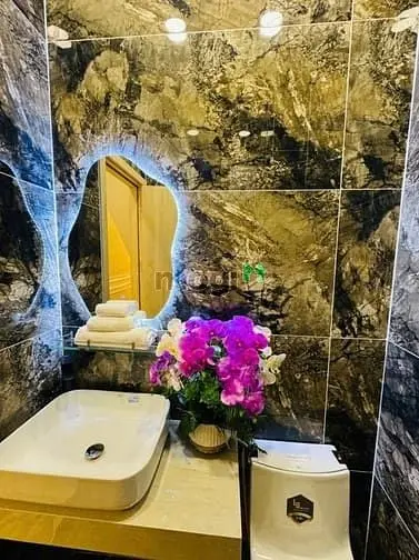 Nhà Bán Đường Lạc Long Quân, Hxh, 3Pn, Full Nội Thất, 42M2, 5.05 Tỷ