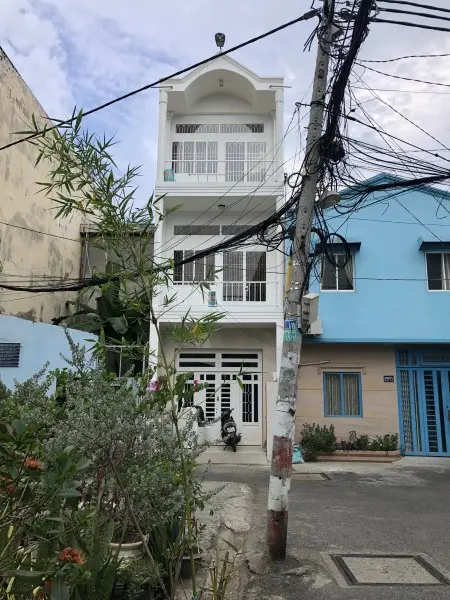 Cho Thuê Tầng Trệt Nhà Hẻm Xe Tải, Cách Đường Trường Chinh 70M