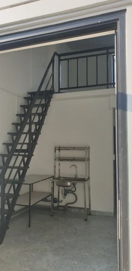 Phòng Cho Thuê Mặt Tiền Đường Có Hai Loại Phòng ( Loại 30M Và 18M )