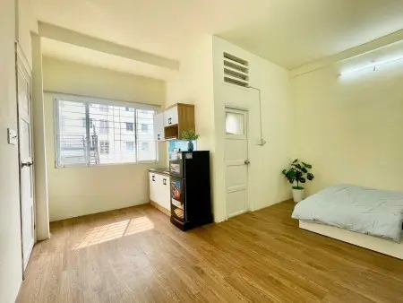 Cho Thuê Căn Hộ Siêu Rộng 40M2 Cạnh Ngã Tư Hàng Xanh Đường Xô Viết Nghệ Tĩnh, Quận Bình Thạnh