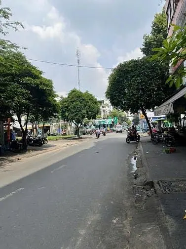 Mặt Tiền Đường Hồng Lạc, Ngay Lạc Long Quân, Bảy Hiền, Lý Thường Kiệt