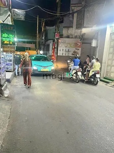 Đường 8M - Kinh Doanh Đỉnh - Lý Thường Kiệt - Tân Bình - 4 Tầng