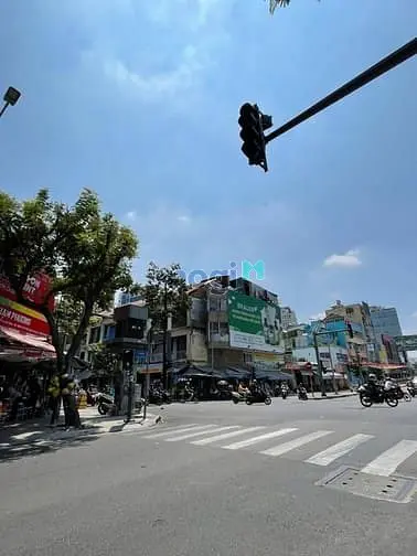 Giá Rẻ 4X - Cho Thuê Nhà Mặt Tiền Calmette, Q1 - Dt 4X20M, Trệt Lầu