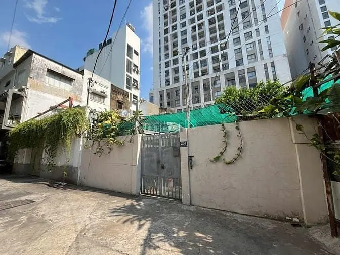 60 Tỷ! Bán Đất Trương Quốc Dung - 10X30M Cn: 297.3M² - Xây Hầm 6 Tầng