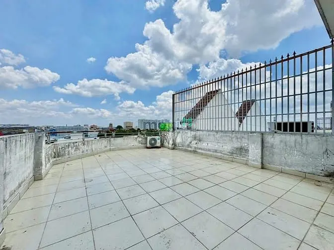 1 Phòng Ngủ Tách Bếp Ban Công Siêu Rộng Ngay Cầu Tham Lương