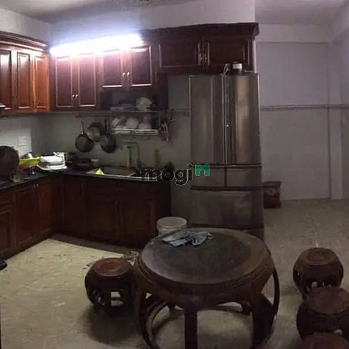 Bán Nhà 5 Lầu Mặt Tiền Hồ Bá Phấn Gần Ga Metro Phước Long