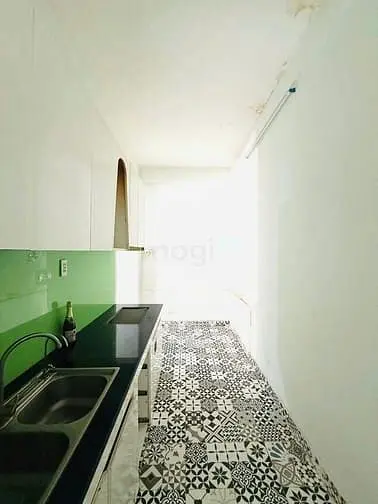 Bán Căn Hộ Chung Cư Ngô Quyền, Quận 5, Có Sổ Hồng, 69M2 2Pn, Thang Bộ