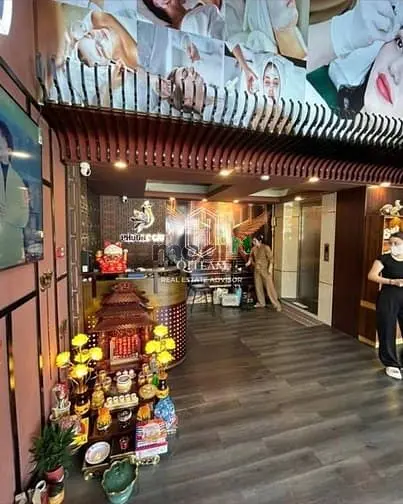 Thang Máy - Cho Thuê Nhà 179 Ba Tháng Hai, Quận 10 - Ngang 7M, 5Tầng