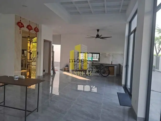 Villa Văn Phòng Sàn Trống Mới Xây Giá 55 Triệu - Có Thang Máy