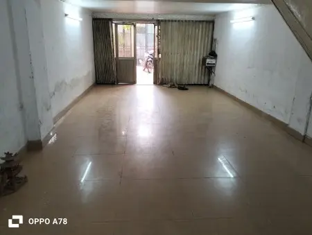 Cho Thuê Nguyên Căn Nhà Mặt Phố Để Kinh Doanh Số 83 Phố Thịnh Liệt Phường Hoàng Mai Hà Nội