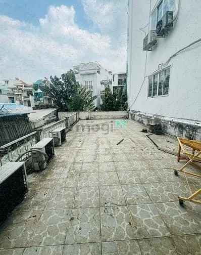 Giá Rẻ 5X Triệu - Cho Thuê Biệt Thự Cư Xá Đô Thành, Quận 3 - Sân Rộng