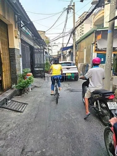 Lô Đất Thổ Cư Sổ Hồng Riêng Hẻm Xe Hơi Phan Văn Hớn, Quận 12, 10X13M