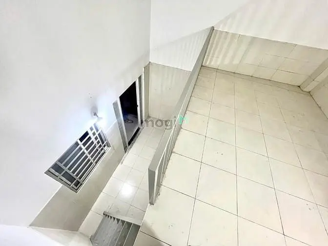 Phòng Đẹp Mặt Tiền Đường Lớn 🔥