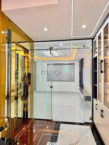 Nhà Thuê, 5 Tầng 5Pn 6Wc, Thang Máy, Đường Hương Lộ 2