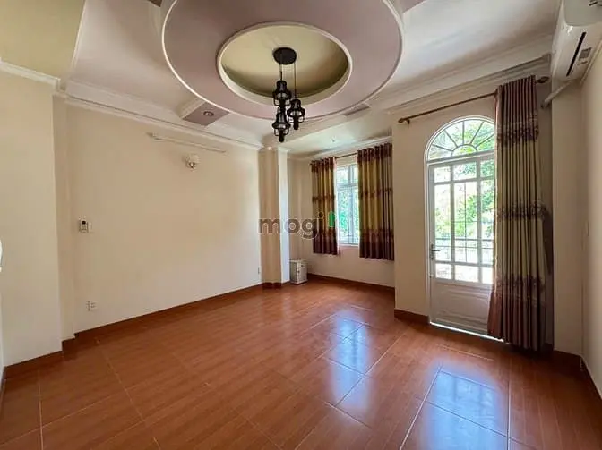 Nguyên Căn Làng Báo Chí, Thảo Điền, Q2 (5X11,5M) 1Trệt 3Lầu. Giá 34Tr