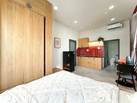 Studio Cửa Sổ Lớn – Thoáng Mát Cả Ngày Tại Tân Bình