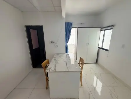 Căn Hộ 1 Phòng Ngủ Tách Bếp Giá 9Tr Tại 348 Ung Văn Khiêm, Phường 25, Bình Thạnh