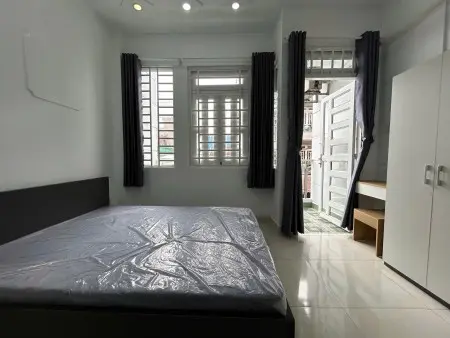 Cho Thuê Phòng - Ban Công Riêng - Full Nội Thất - Ngay Chợ Thạch Đà - Giá Rẻ Nhất Khu Vực!