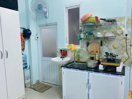 Phòng Trọ Full Nội Thất, Ban Công, 25M2 Canh Etown, Chợ Hoàng Hoa Thám