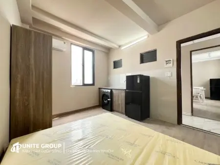 Cho Thuê Căn Hộ Cửa Sổ Lớn Máy Giặt Riêng Thang Máy Gần Ngã Tư Hàng Xanh Metro Tân Cảng Giáp Quận 1