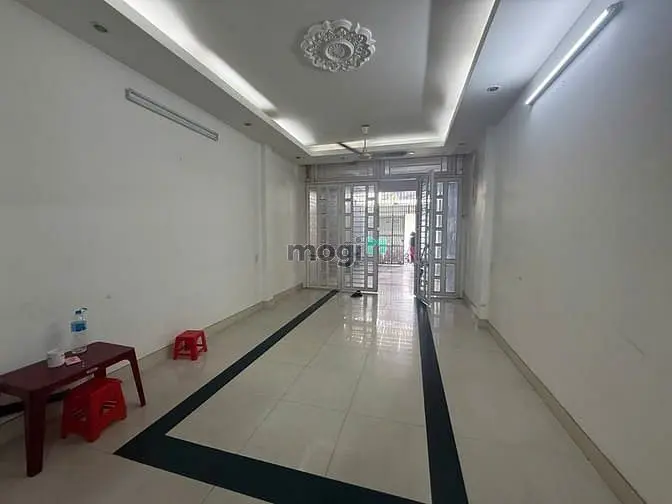 Nhà Quốc Hương, Thảo Điền, Quận 2 (4X23M) Trệt 3 Lầu. Giá 41Tr/Th