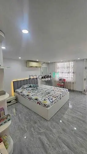 Nhà Mới 3 Tầng, Hẻm Thông, Giáp Quận 7 – Huỳnh Tấn Phát, 4 Tỷ 350