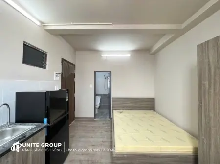 Cho Thuê Căn Hộ Cửa Sổ Lớn Máy Giặt Riêng Thang Máy Gần Ngã Tư Hàng Xanh Metro Tân Cảng Giáp Quận 1