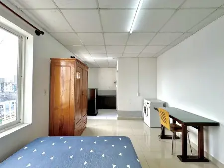 Phòng Thoáng Cửa Sổ To Giá Rẻ Đầy Đủ Tiện Nghi Tại Nguyễn Văn Linh Gần Lotte Mart Q7