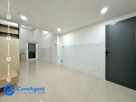 Cho Thuê Phòng Gác Cao Sẵn Nội Thất Ngay Ngã Tư Bốn Xã - Hòa Bình