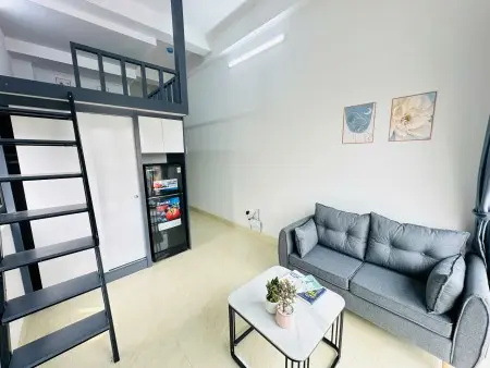 5Tr5 - Xã Đàn - Nhà Mới - Full Đồ - Máy Giặt Riêng - Ban Công - Phòng Thoáng