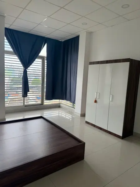 Cho Thuê Phòng Studio - Cửa Sổ Trời