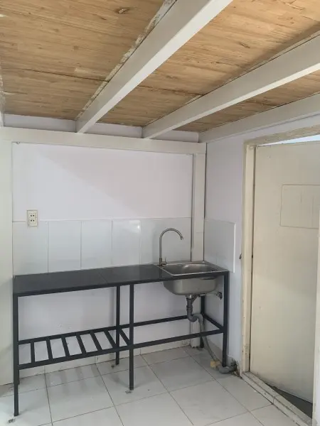 Phòng Trống 24M2 Thoáng Mát, Vào Ở Ngay