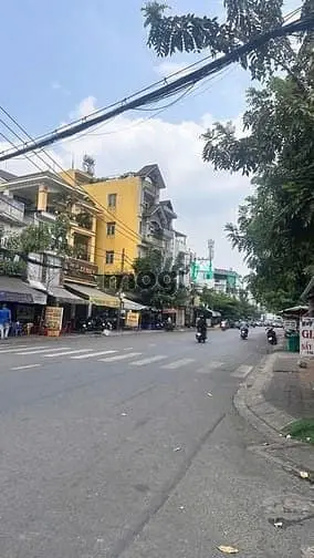 Nhà Đường Trần Thái Tông - Rộng Rãi - 350M2 - Phù Hợp Ở Hoặc Cho Thuê