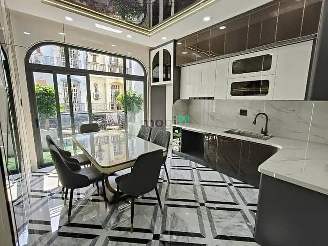 Bán Nhà Mới Q.tân Bình Phan Huy Ích, Đường 10M, 70M2, 6 Tầng Thang Máy