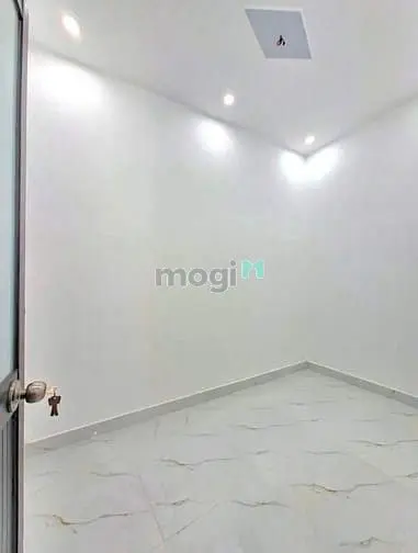 Em Nhà Nhỏ Xink Huỳnh Tấn Phát - Q7 - Tphcm, Shr, 2Tỷ035