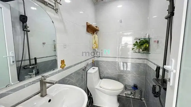 Lên Lẹ Em Chung Cư Phan Xích Long - P7- Phú Nhuận - Tphcm, Shr,2Tỷ955