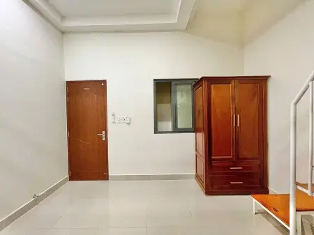 Phòng Gác Lửng 30M2 Full Tiện Nghi Bùi Đình Túy Ngay Ngã Tư Hàng Xanh Gần Đh Gtvt, Hutech