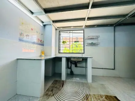 Phòng Trọ Có Gác 20M2 Cực Rộng Rãi, Đầy Đủ Nội Thất Tại Thạnh Xuân 43