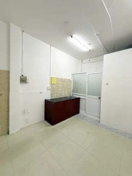 Cho Thuê Phòng (Trệt) Mt Nguyễn Thị Mười Q8. (25M2) Gần Trường Đh Stu, Công Viên, 5Tr