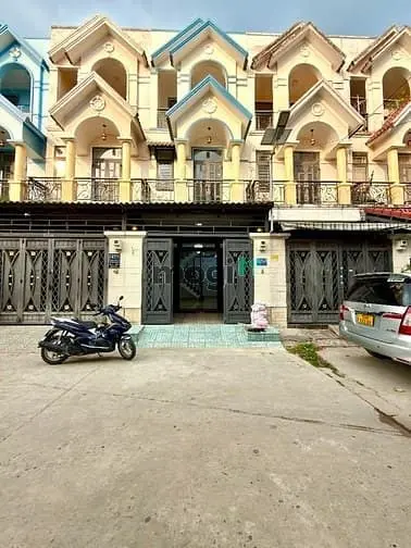 Nhà Kế Bên Chợ Cầu Đồng Đường Tl 19, Dt:4X13.5M, Trệt, 2 Lầu, 3Pn, 4Vs