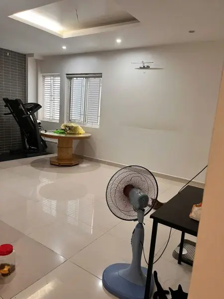 C/C Coopmart Screc, 79M2, Căn Góc, 2Pn, Wc, Trường Sa, Q3, Nt, 12Tr5/Th.