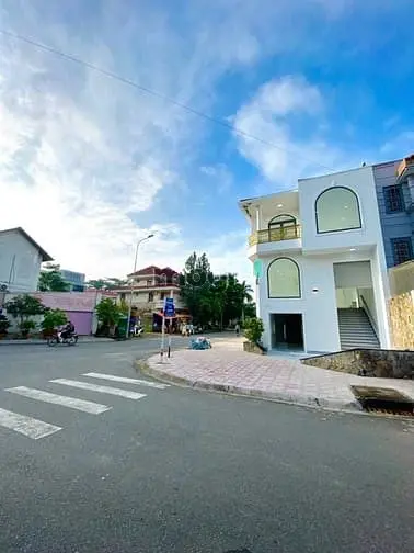 Bán Căn Góc Mặt Tiền Thân Văn Nhiếp Dt 130M2 (6.8X20M) - Giá 33.5 Tỷ