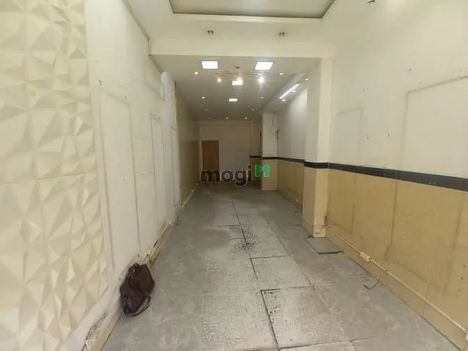 Cho Thuê Mặt Bằng Mặt Tiền Nhộn Nhịp Nhiều Người Đi Qua Lê Quang Định