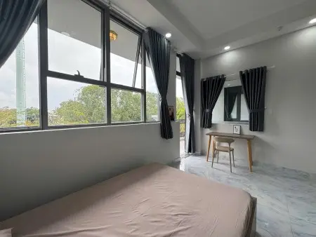 Căn Dạng Studio Với Ban Công Rộng Và Cửa Sổ Lớn Siêu Thông Thoáng. Gần Đảo Kim Cương