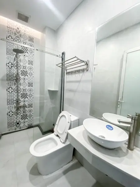 Cho Thuê Phòng Trọ Giá Rẻ, Đầy Đủ Nội Thất, Cửa Sổ Thoáng, Thang Máy Gần Đh Văn Lang - Quận 1