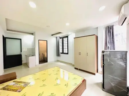 Quận 10 - Căn Hộ Dịch Vụ Full Nội Thất Giá Rẻ - Siêu Rộng - Sáng Thoáng